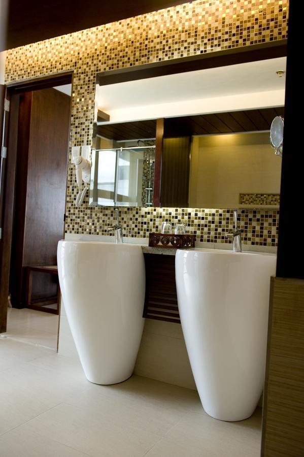 Skinetics Wellness Center Boutique Hotel Iloilo City Buitenkant foto