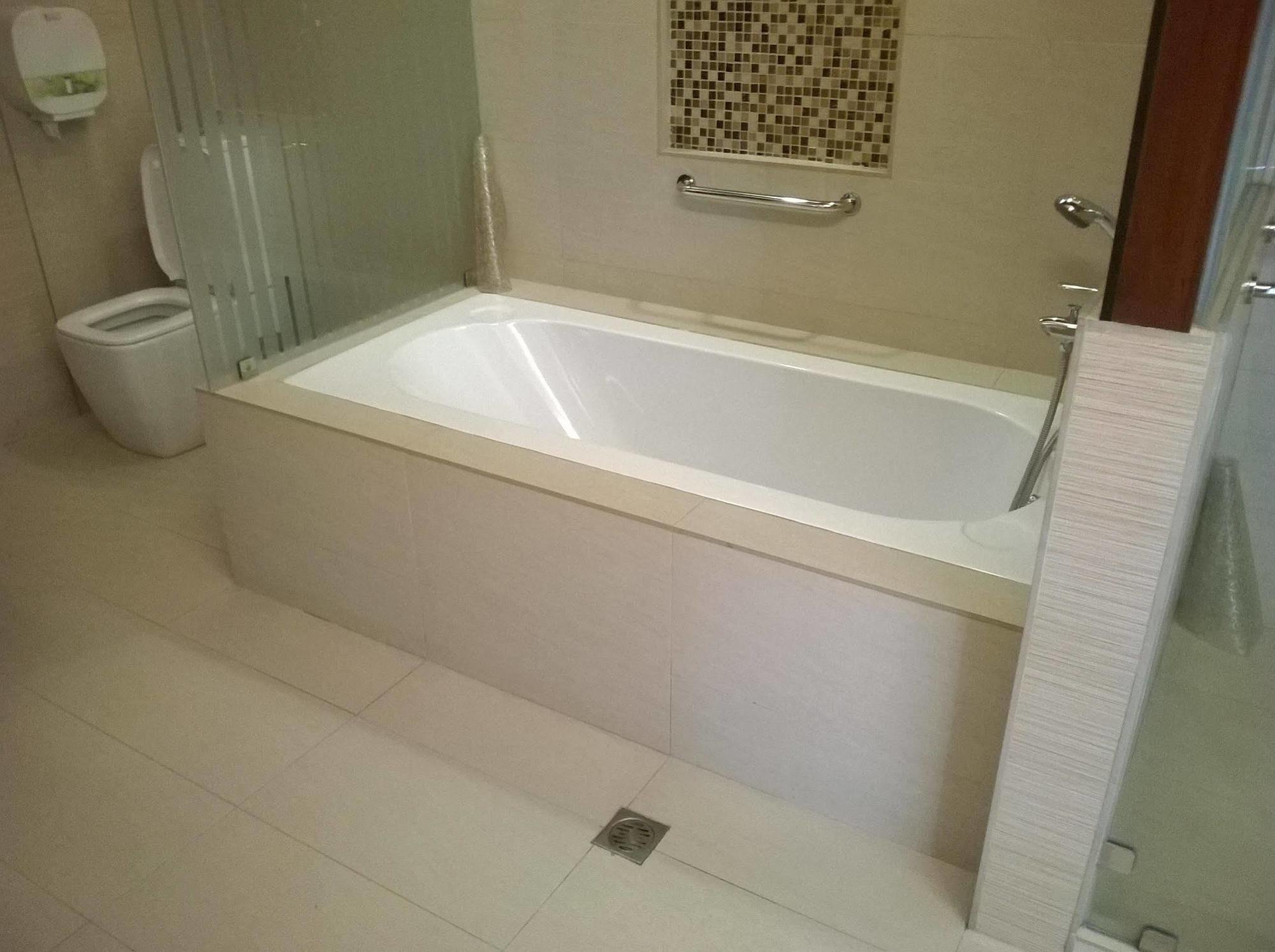 Skinetics Wellness Center Boutique Hotel Iloilo City Buitenkant foto